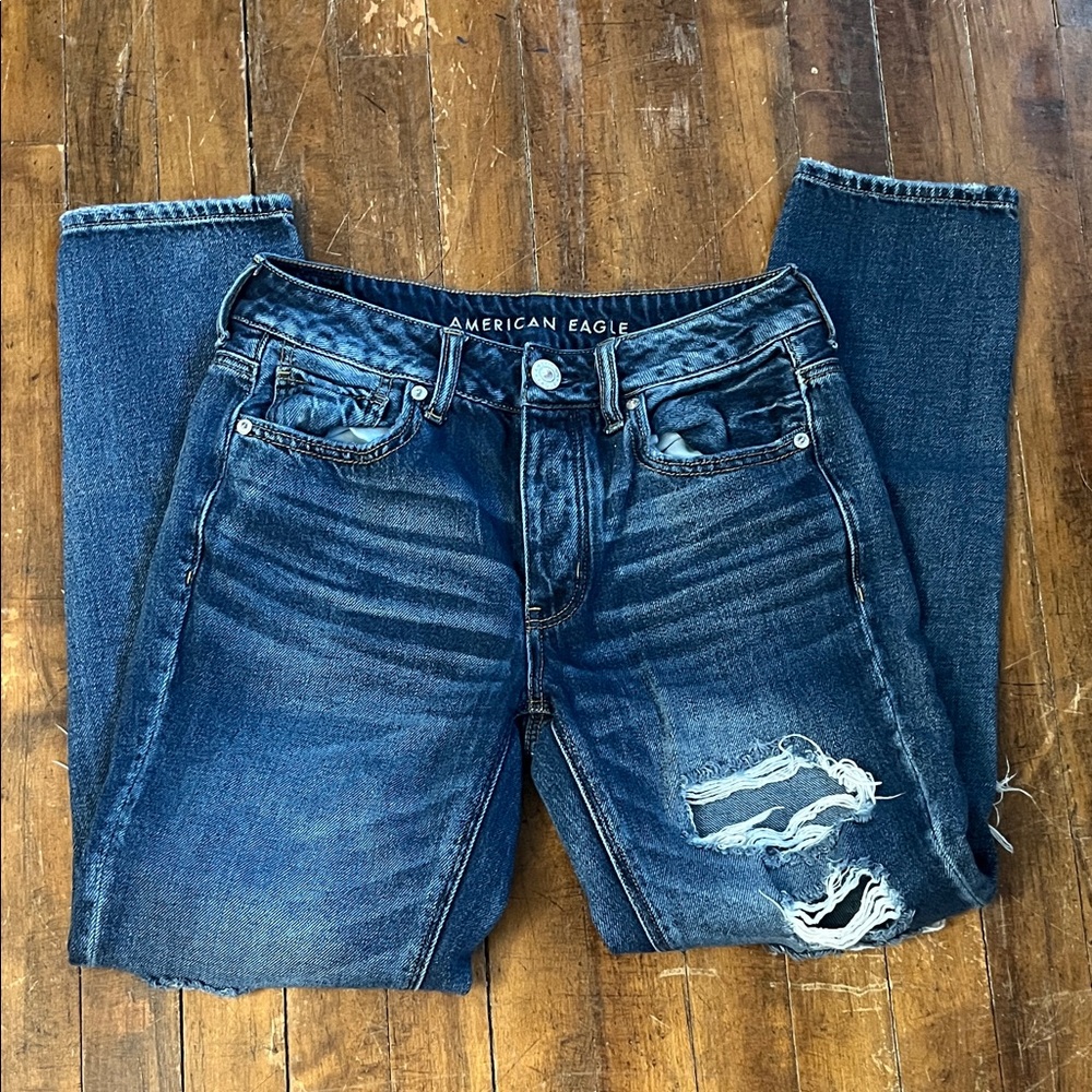 American Eagle Outfitters Women's Distressed Blue Jeans